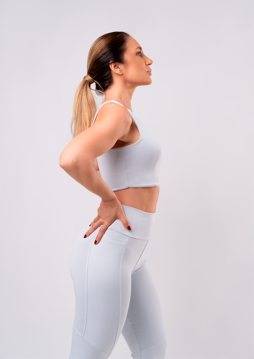 Legging Essential Maxxi Branco Gelo – Conforto Premium & Média Compressão