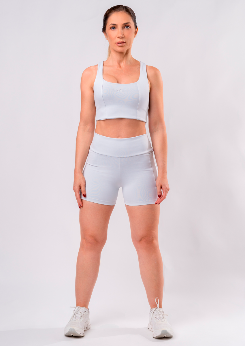 Top  Essential Maxxi – Branco Gelo Premium