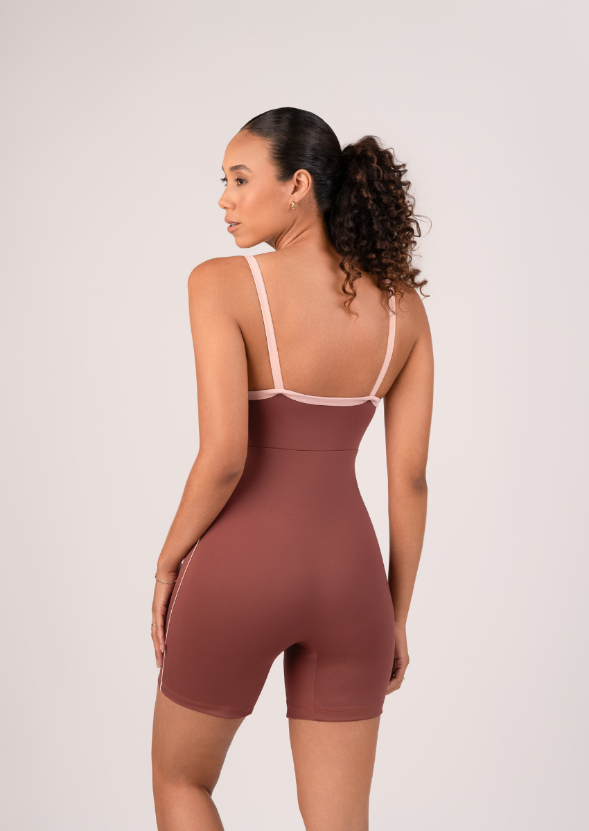 Macacão Curto Energy Lift – Marrom Premium